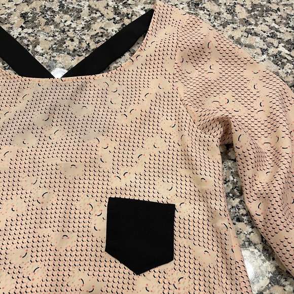 BCBG Generation colorful patterned 3/4 sleeve blouse - Picture 2 of 5